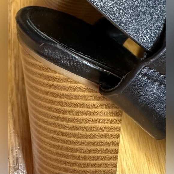 Christian Siriano Black Strappy Sandals - Picture 8 of 9